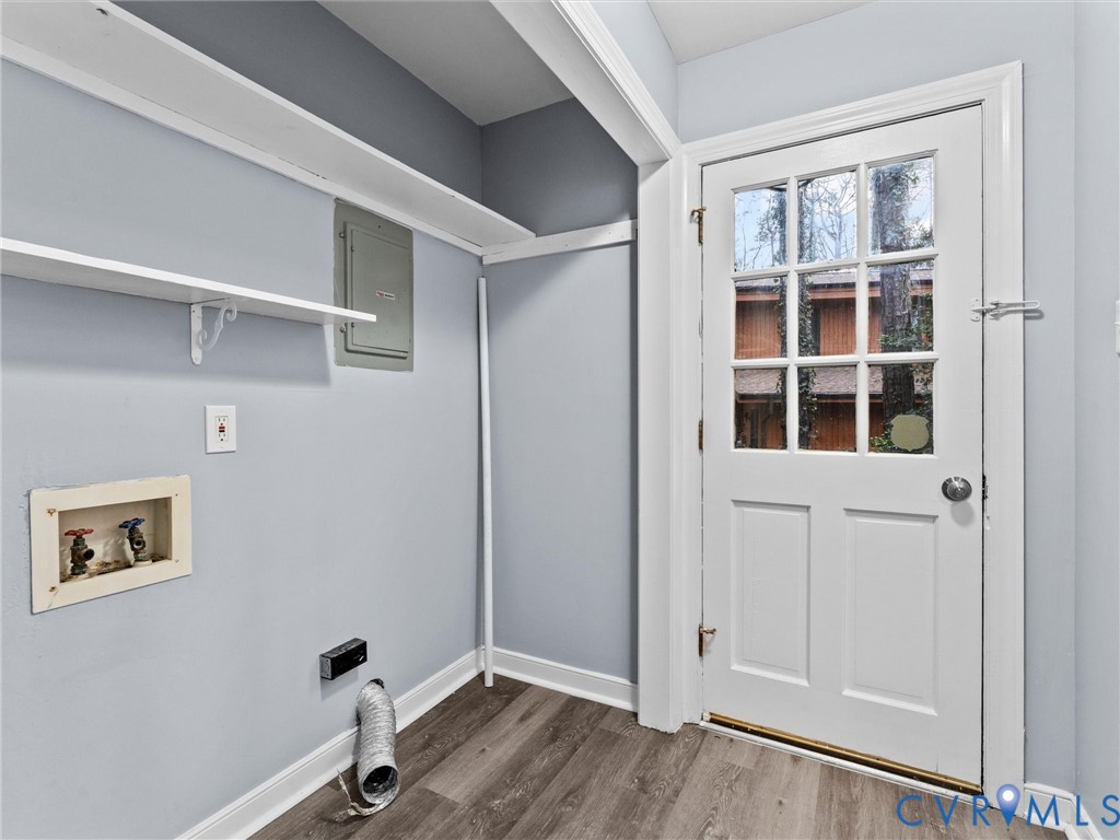 13613 Quail Hollow Ln