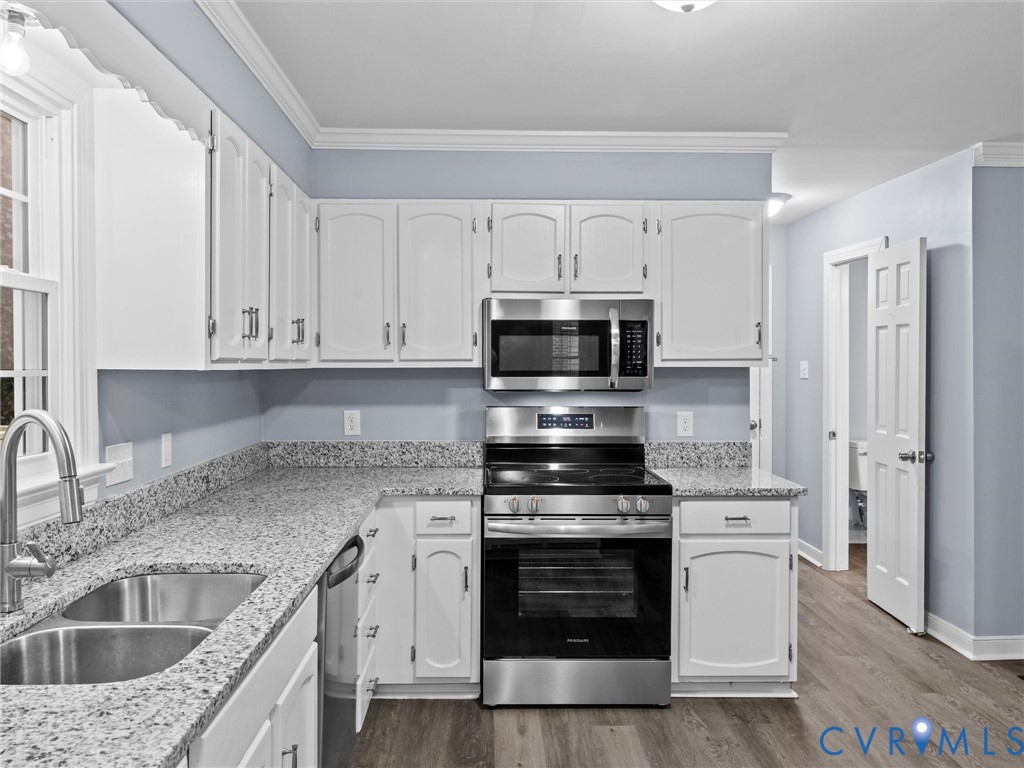 13613 Quail Hollow Ln