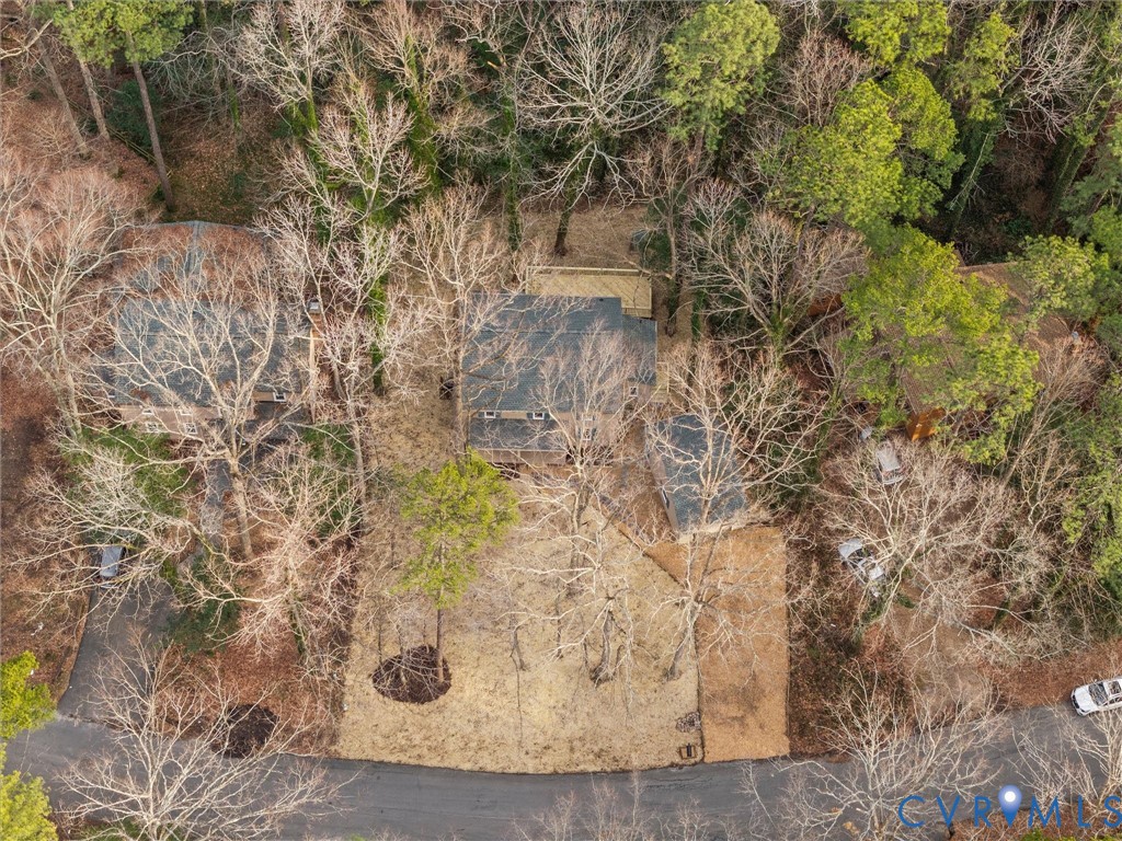 13613 Quail Hollow Ln