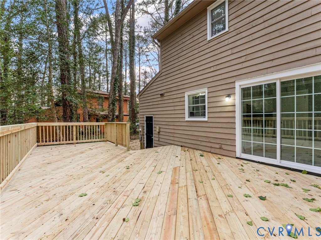 13613 Quail Hollow Ln