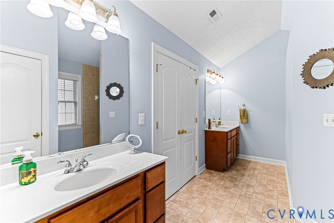 7254 Azalea Dr