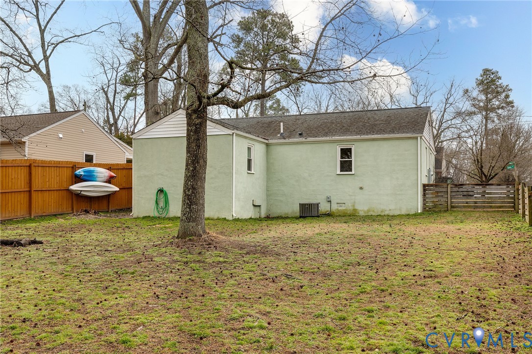 1600 Eden Ave