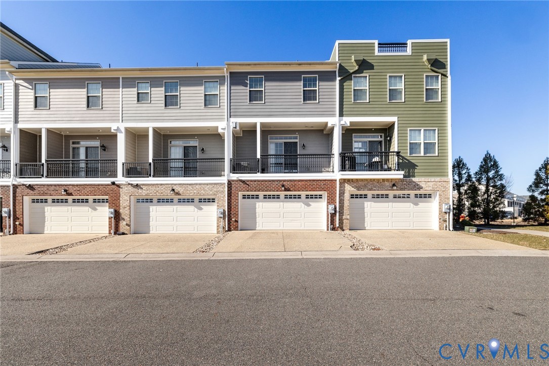 10912 Parkshire Ln