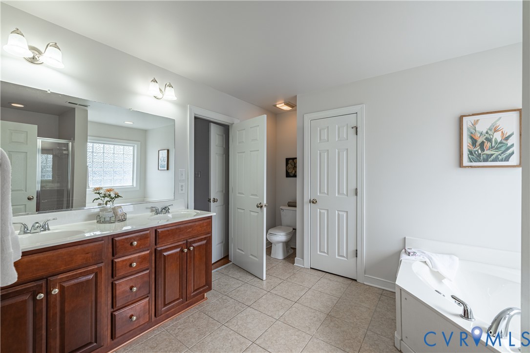 11114 Carrington Green Dr