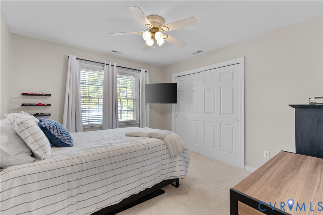 12145 Manor Park Dr