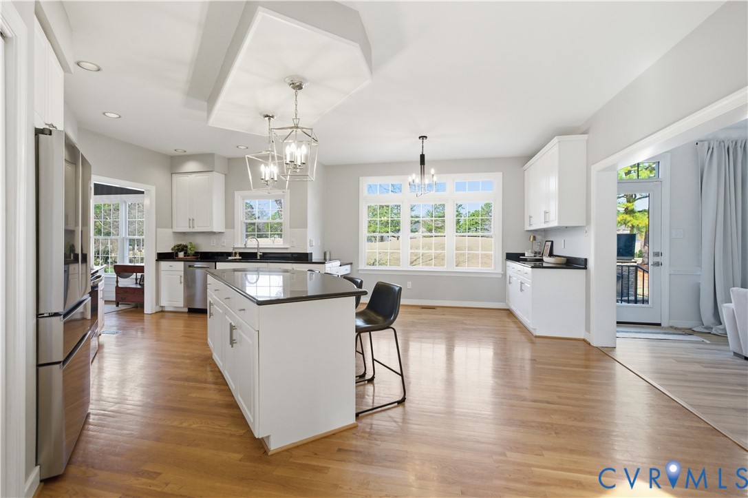 12145 Manor Park Dr