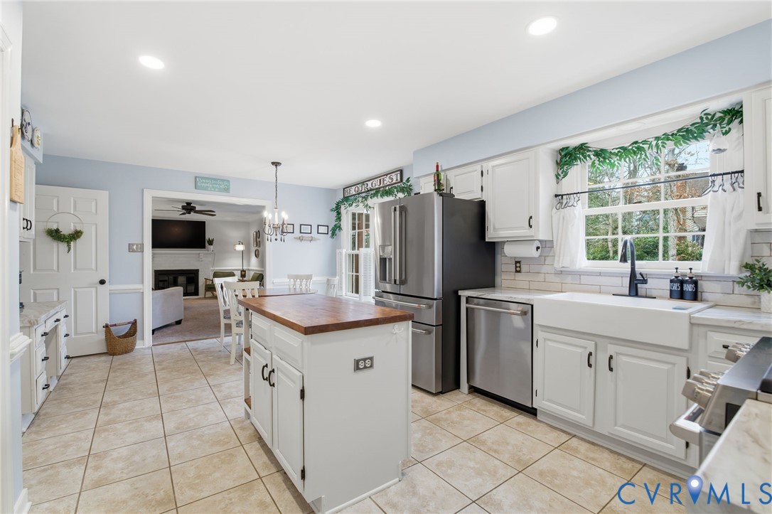 302 Ashtree Pl