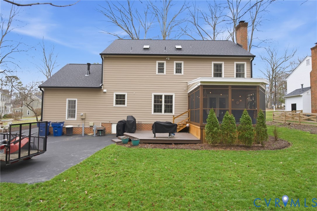 302 Ashtree Pl