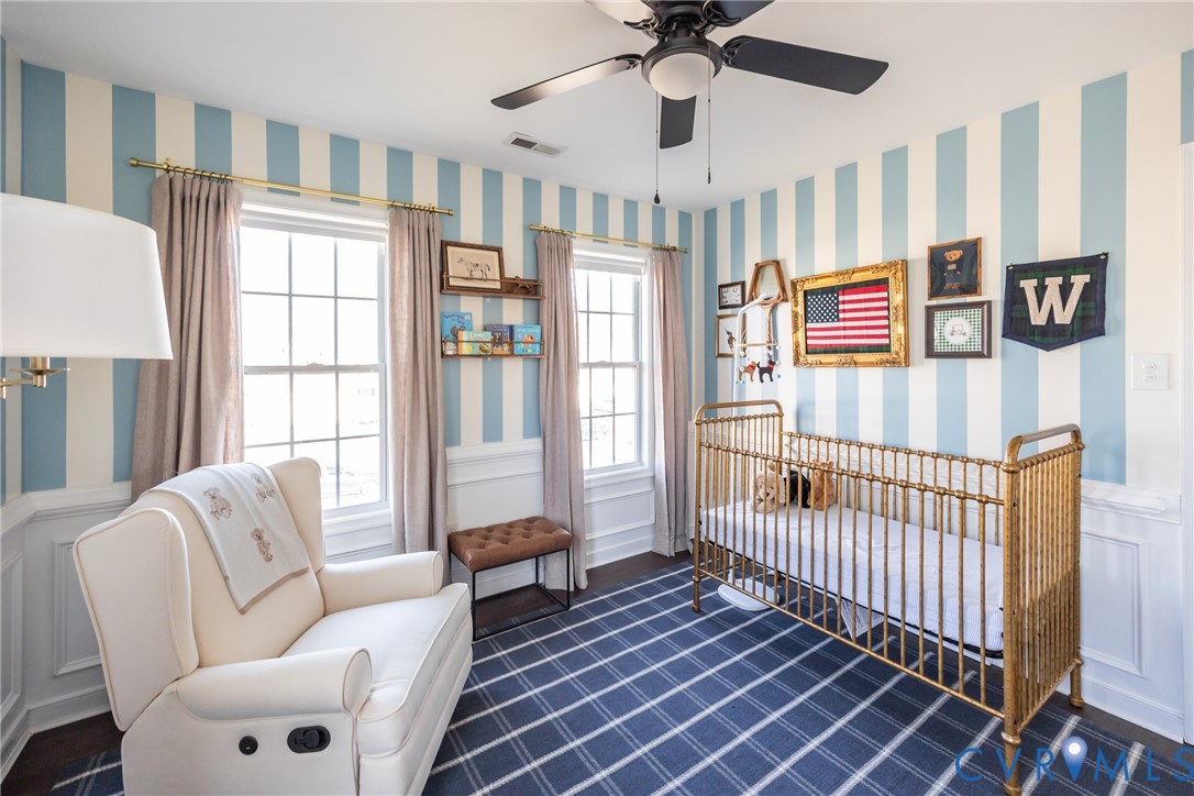 6949 Lake Caroline Dr