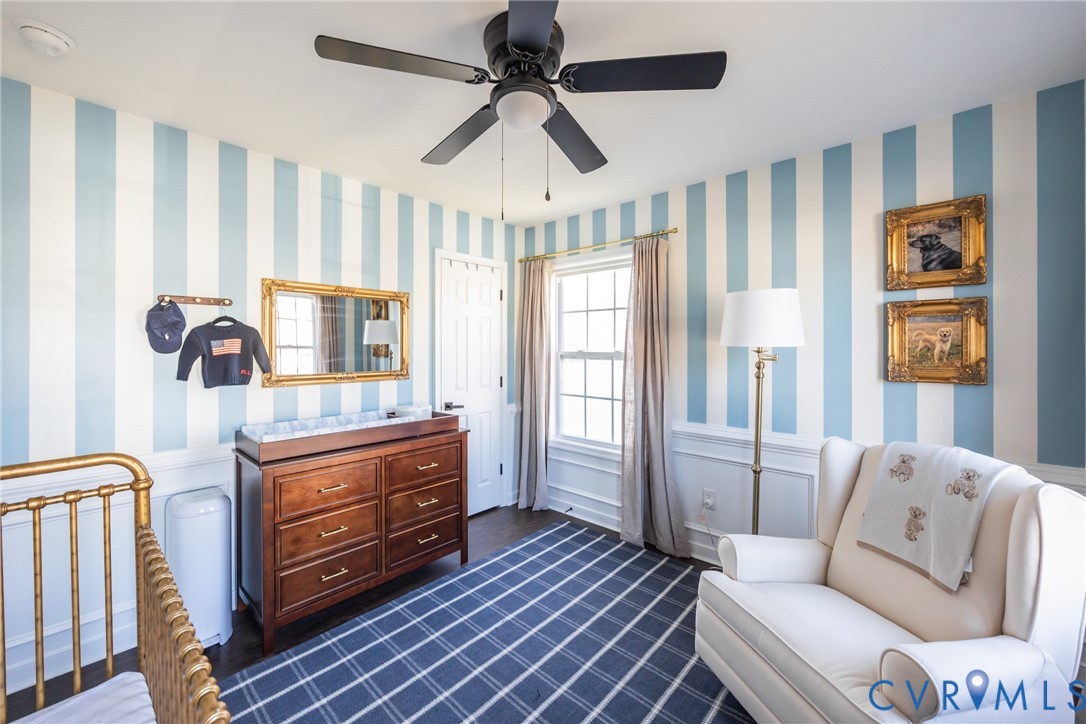 6949 Lake Caroline Dr