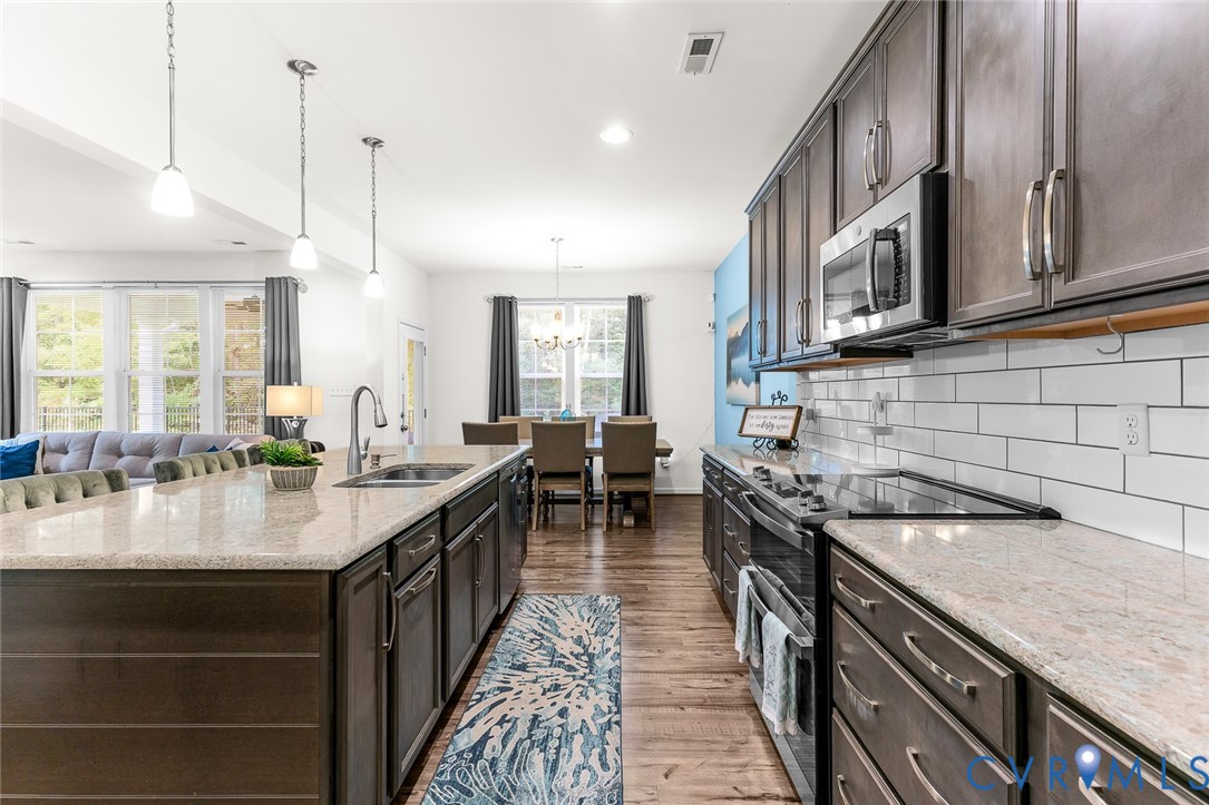 6948 Desert Candle Dr