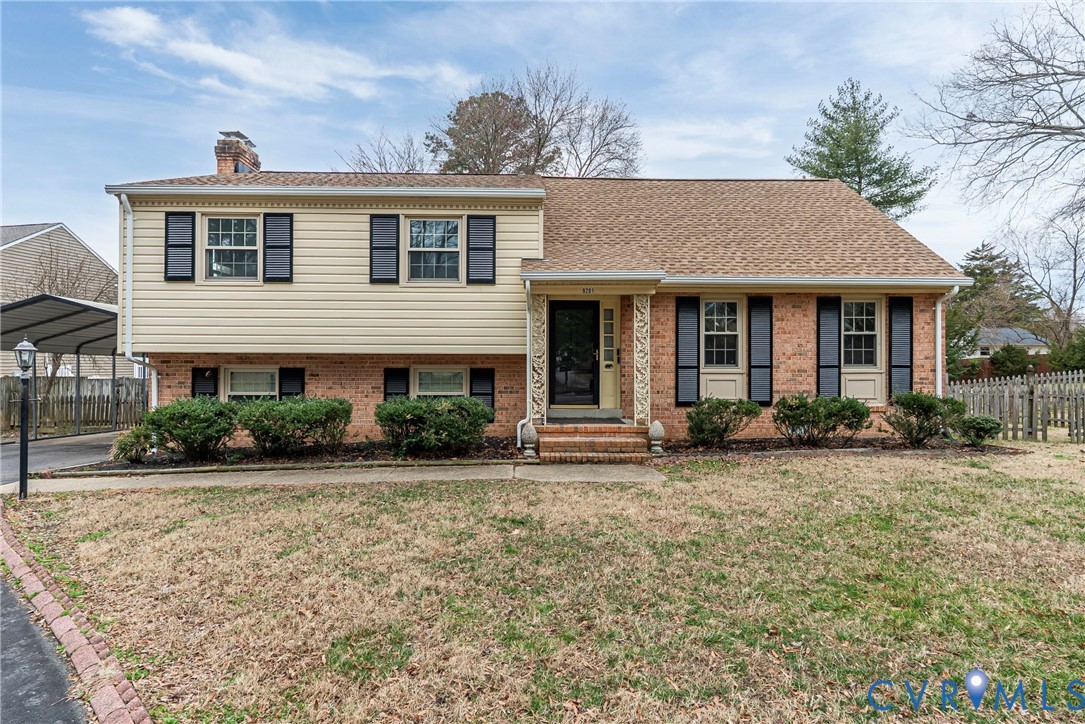 9201 Claymont Dr