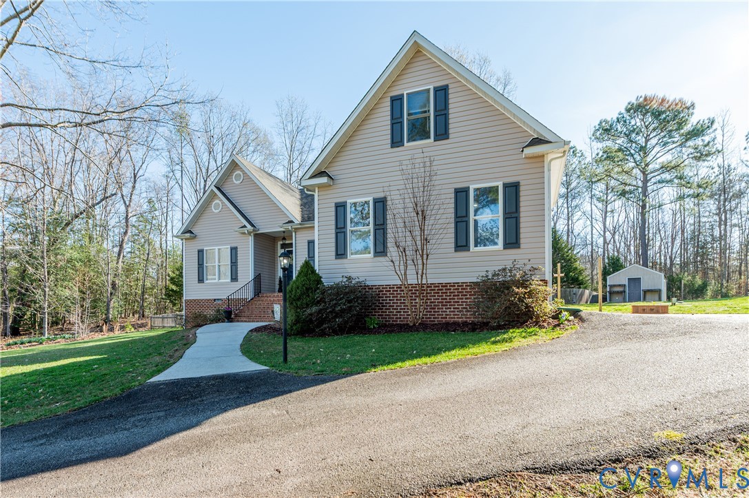 6117 Glendale Estates Ct
