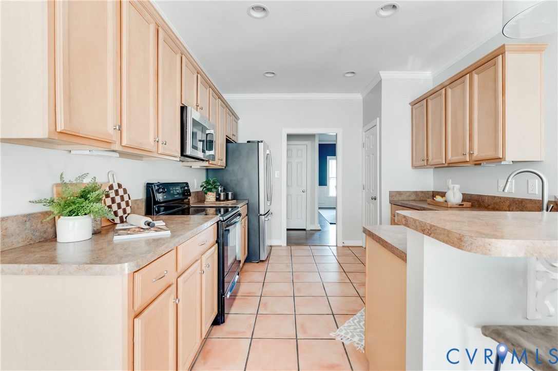 6117 Glendale Estates Ct