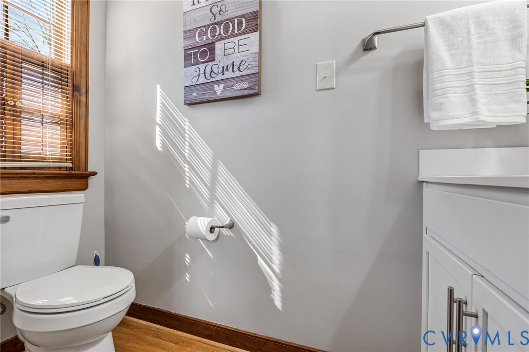 2611 Whispering Oaks Ter