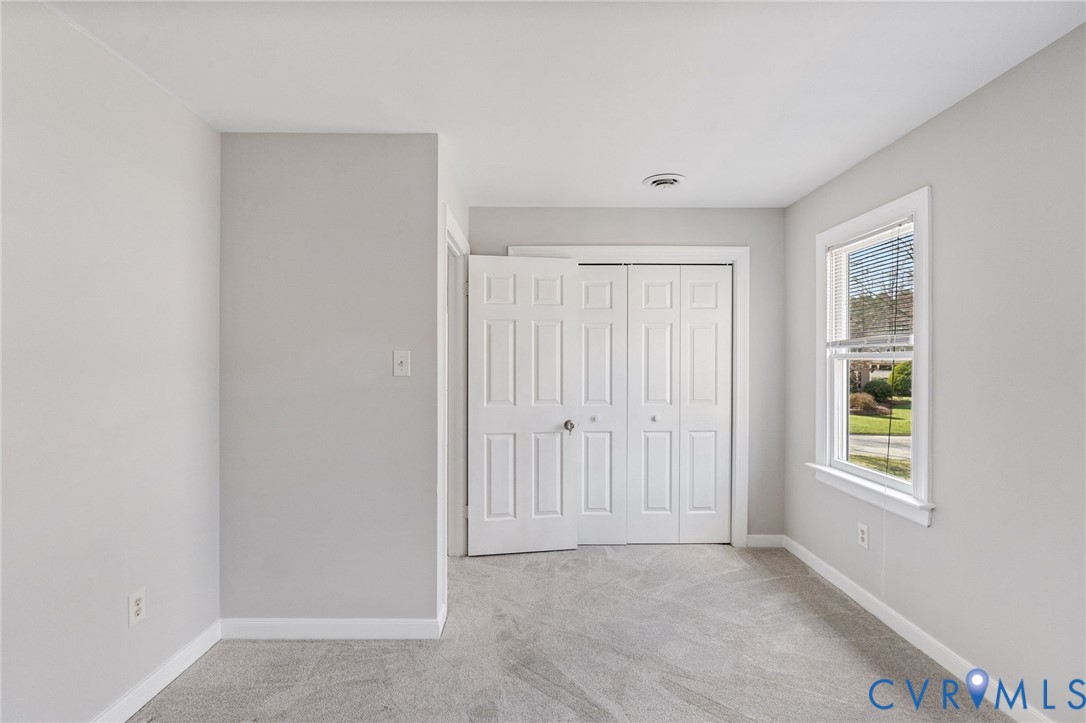 2611 Whispering Oaks Ter