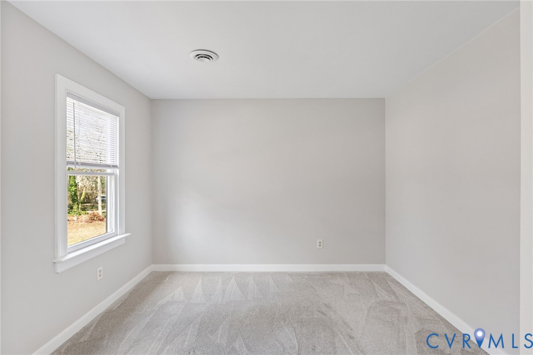 2611 Whispering Oaks Ter
