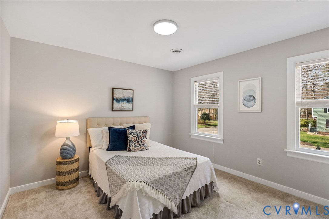 2611 Whispering Oaks Ter