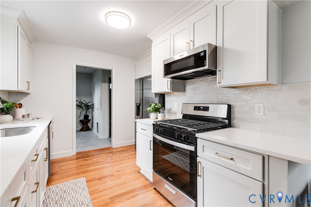 1514 Bexhill Rd