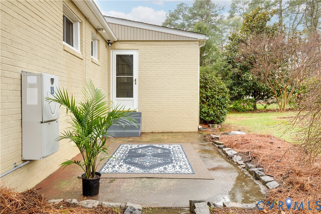 1514 Bexhill Rd