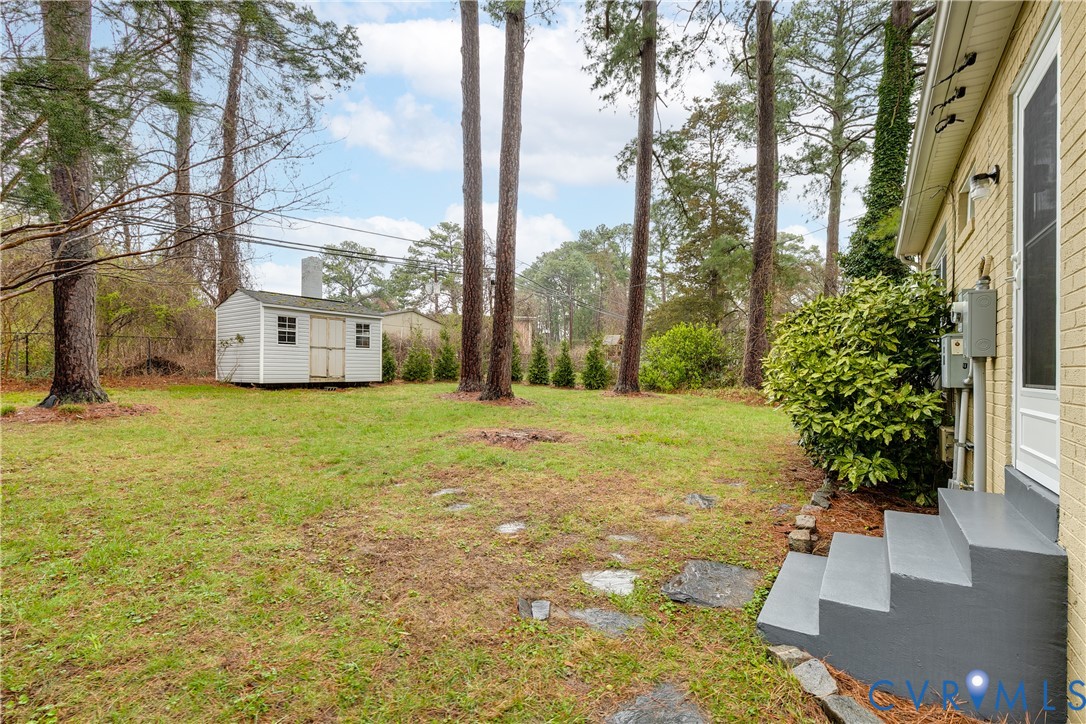 1514 Bexhill Rd