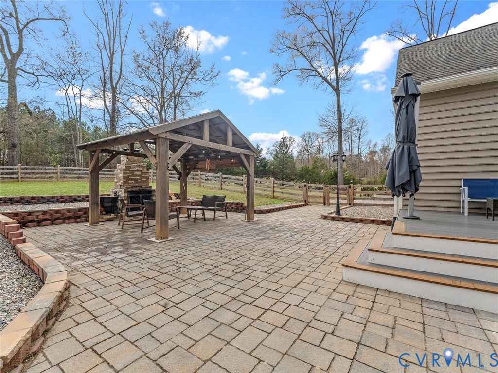 1555 Rocky Ford Rd