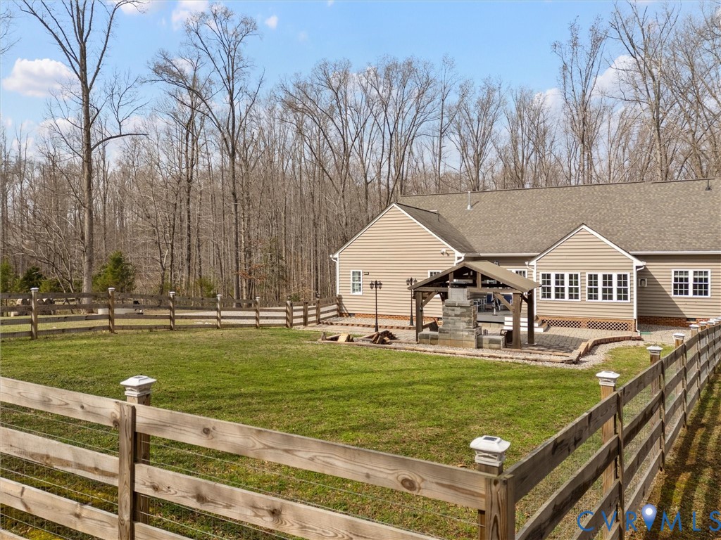 1555 Rocky Ford Rd