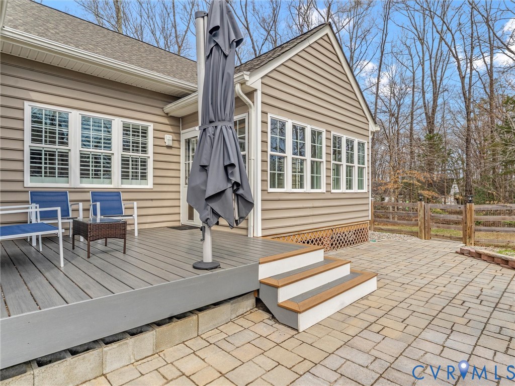 1555 Rocky Ford Rd