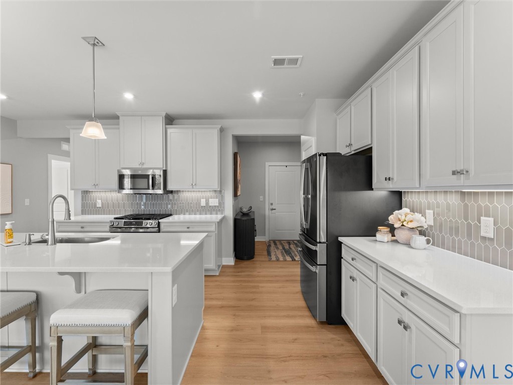 6725 Citory Way Unit#202