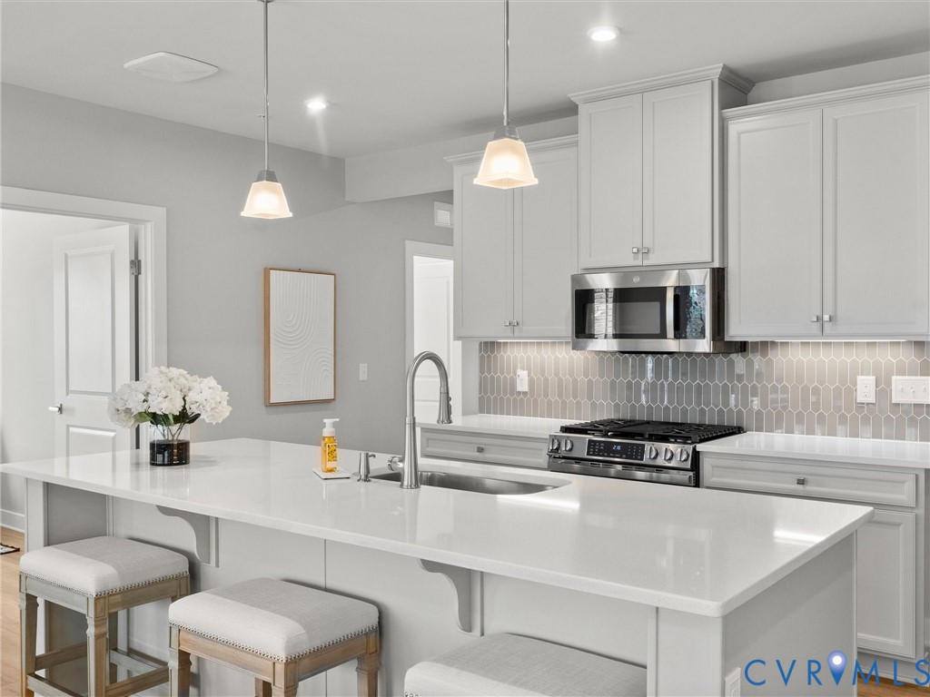 6725 Citory Way Unit#202