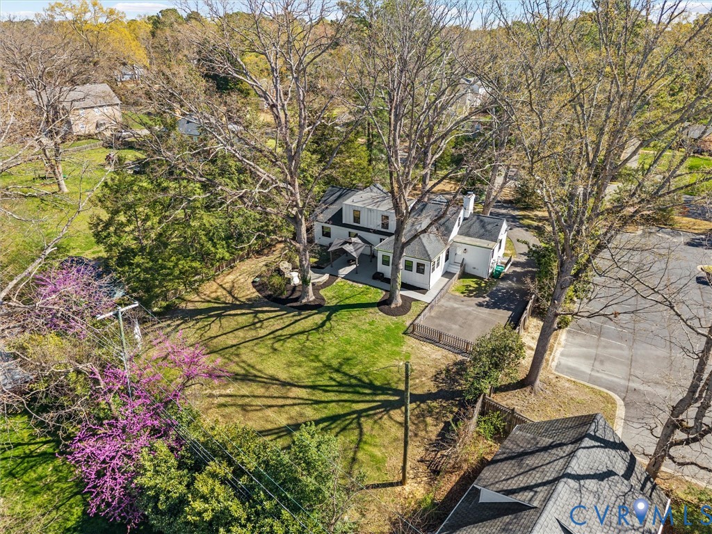 200 N Ridge Rd