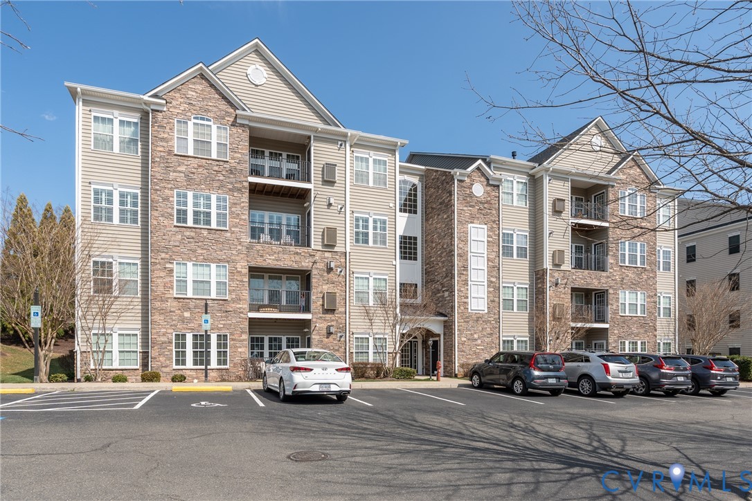 910 Westwood Village Way Unit#402