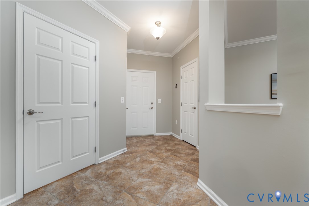 910 Westwood Village Way Unit#402