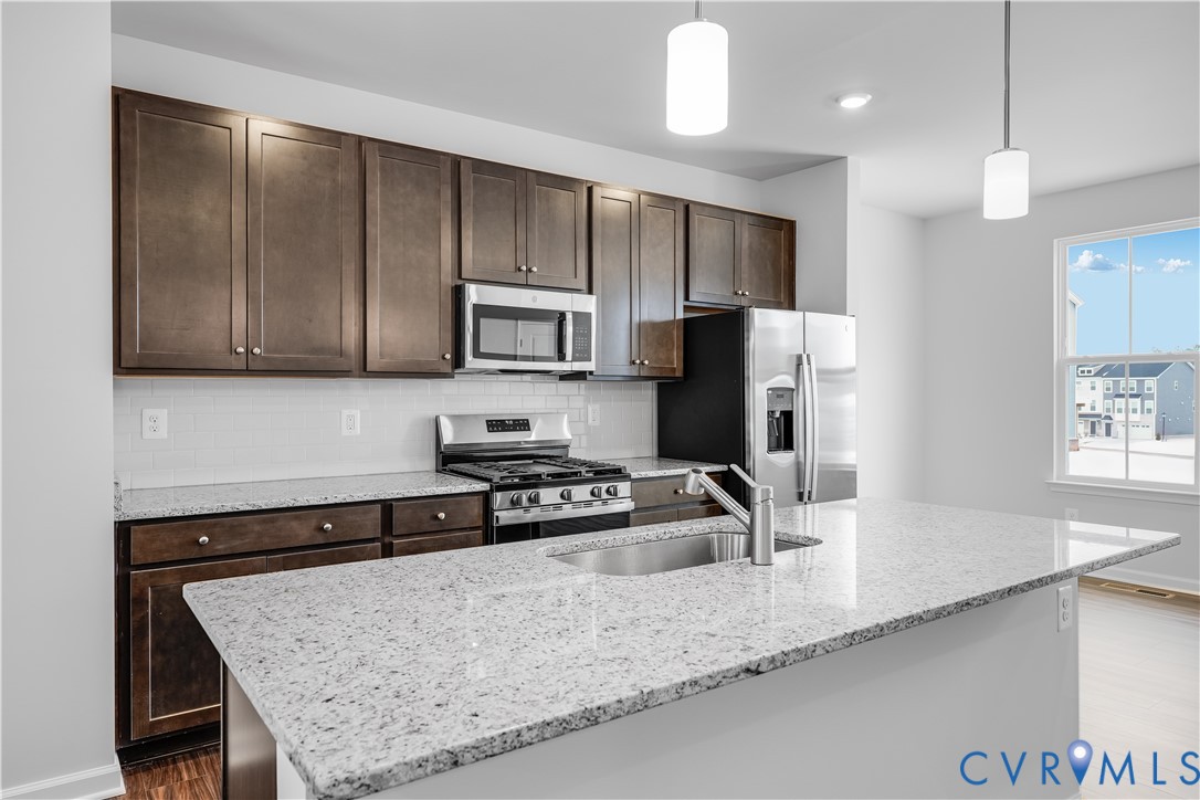 8728 Pioneer Hill Dr