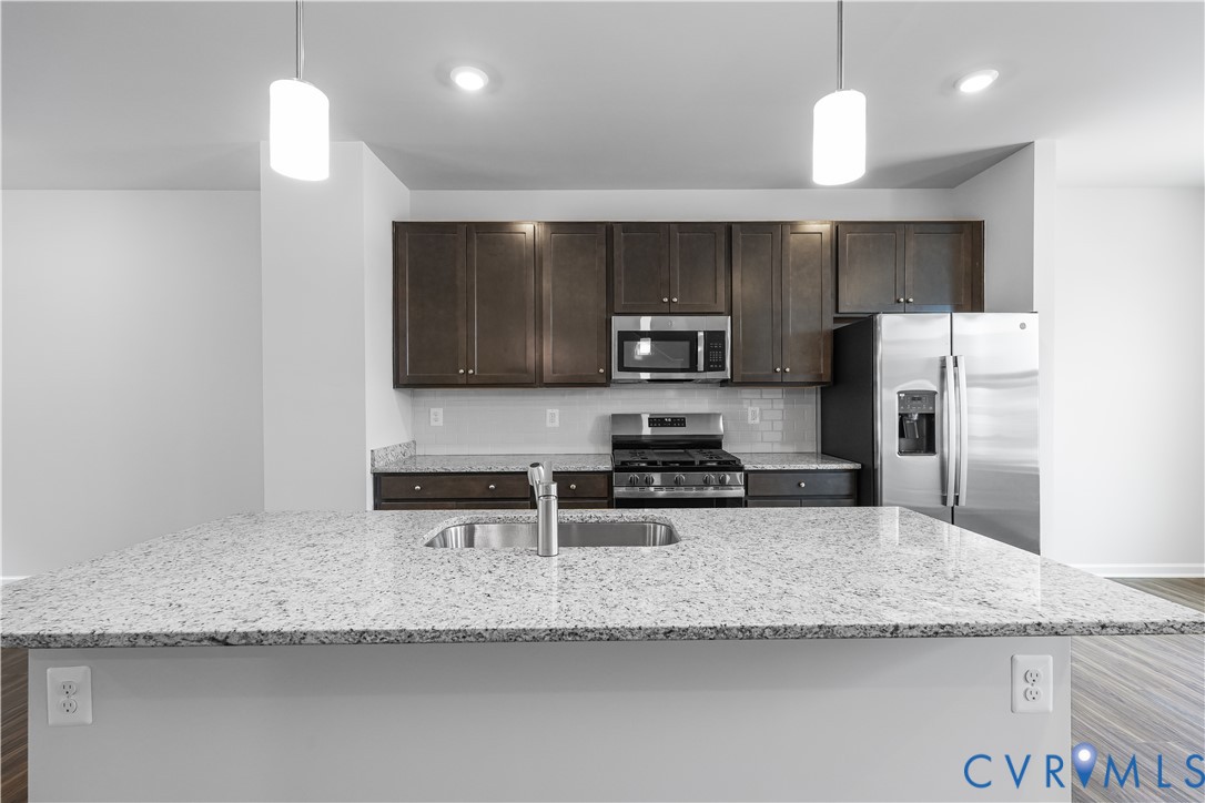 8728 Pioneer Hill Dr