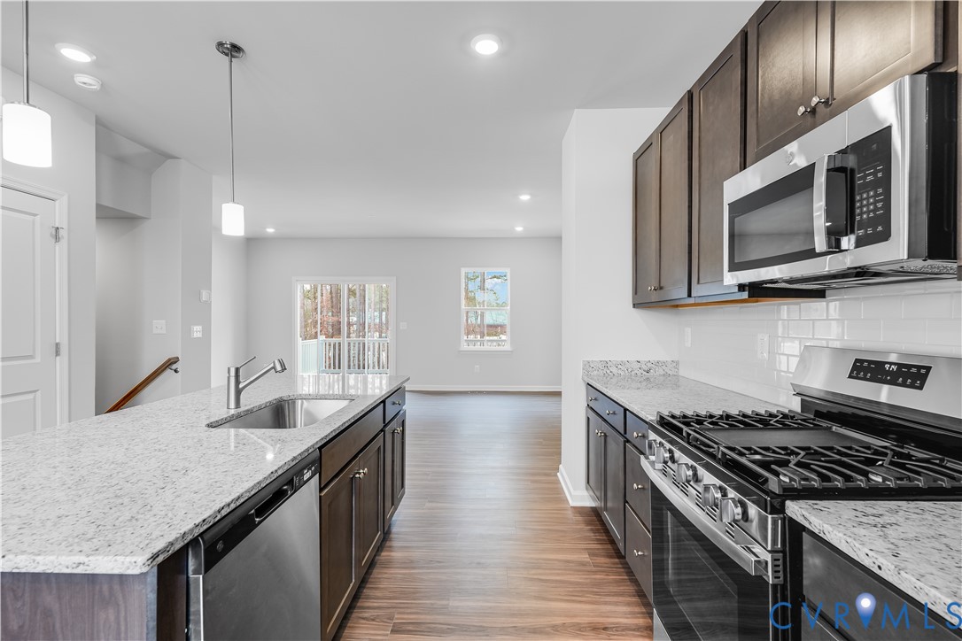 8728 Pioneer Hill Dr