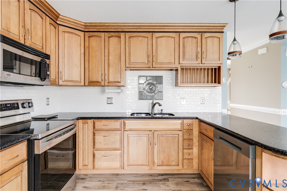 1100 Somerville Grove Ter