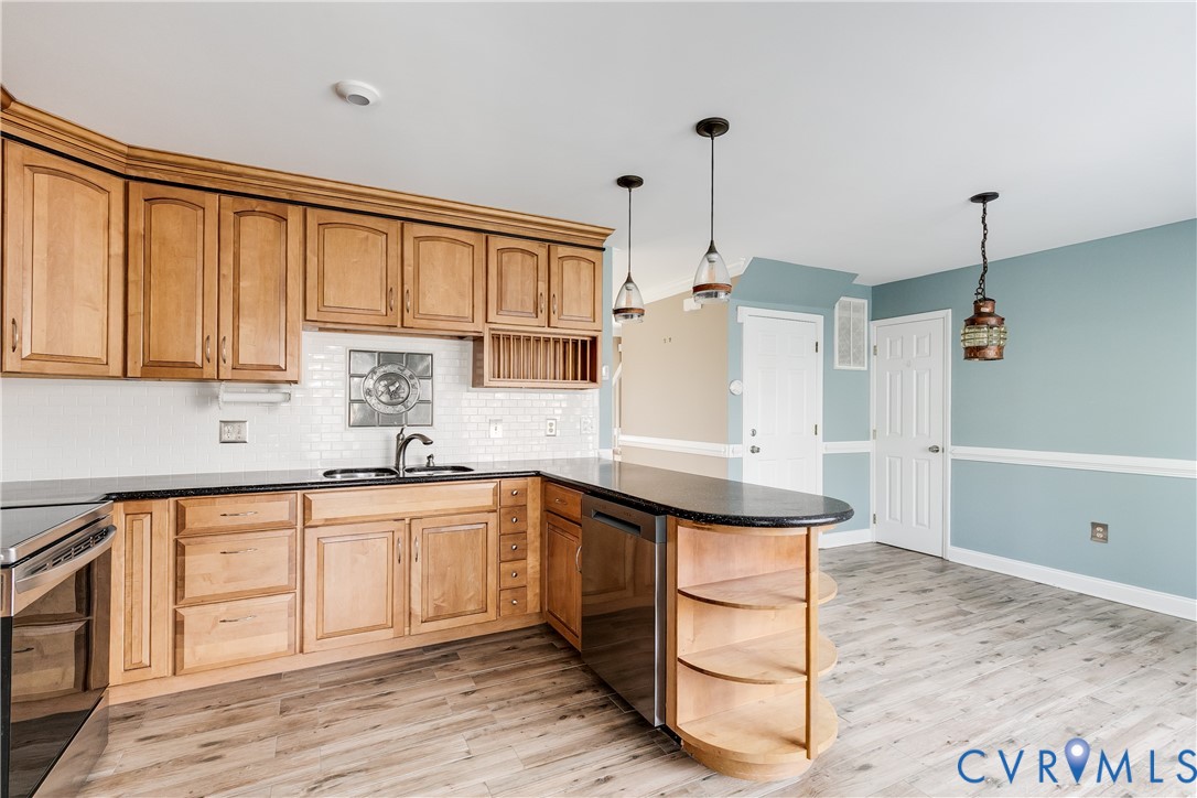 1100 Somerville Grove Ter