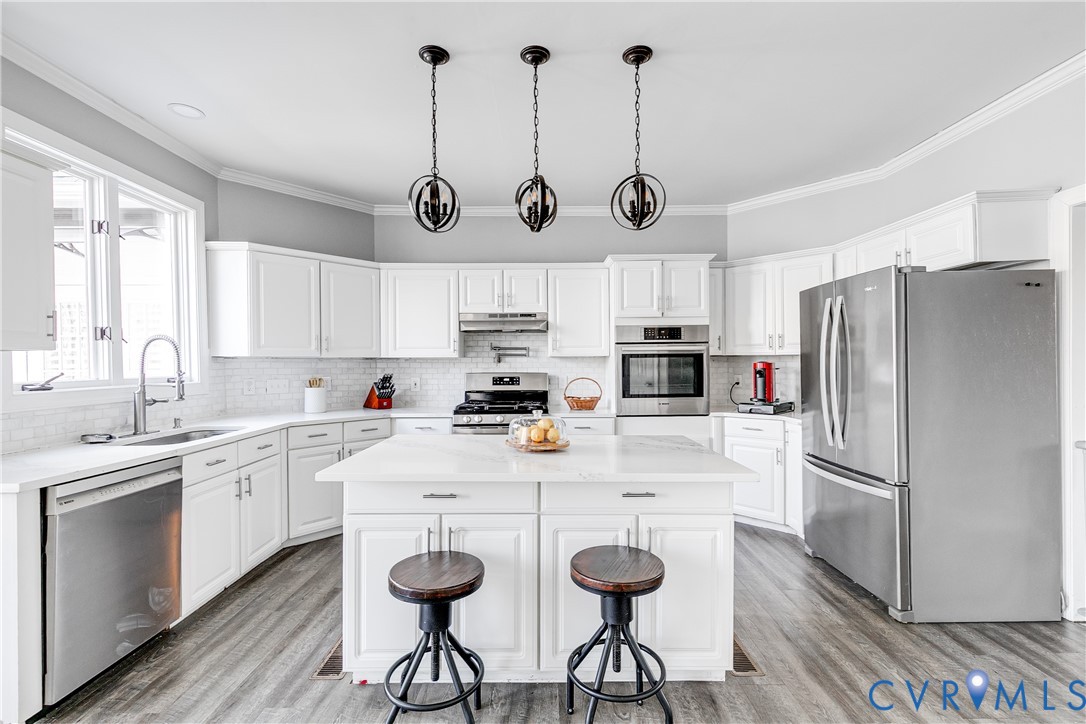 3455 E Brookland Manor Dr