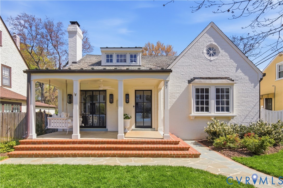 37 Lexington Rd
