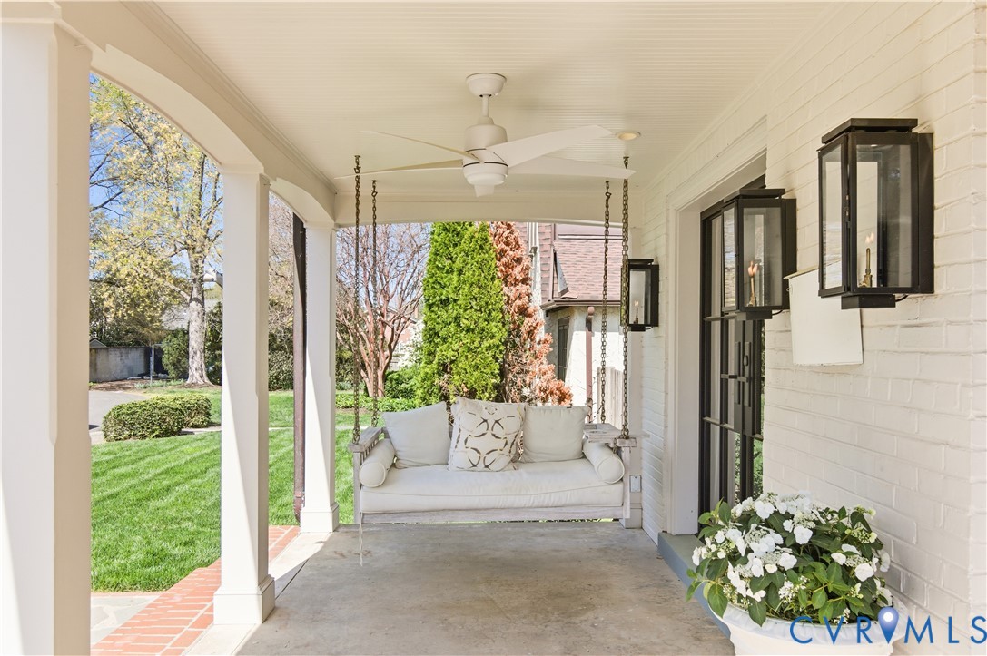 37 Lexington Rd