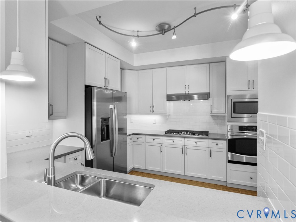 4820 Old Main St Unit#408