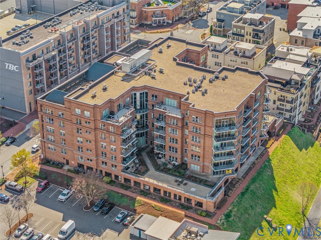 4820 Old Main St Unit#408