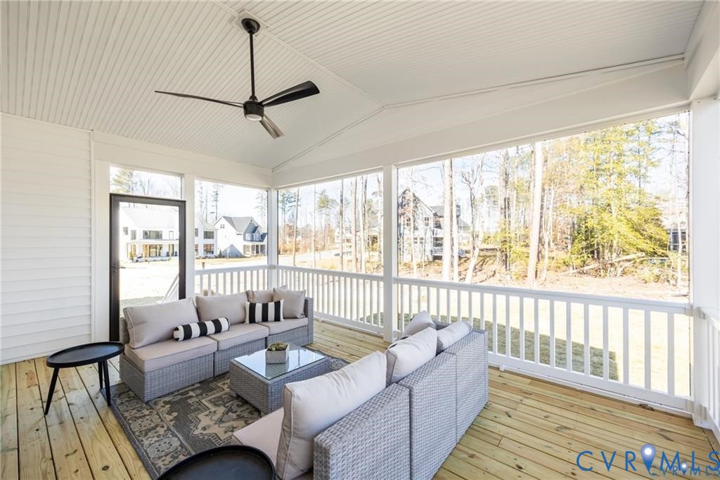 17601 Blue Island Pl