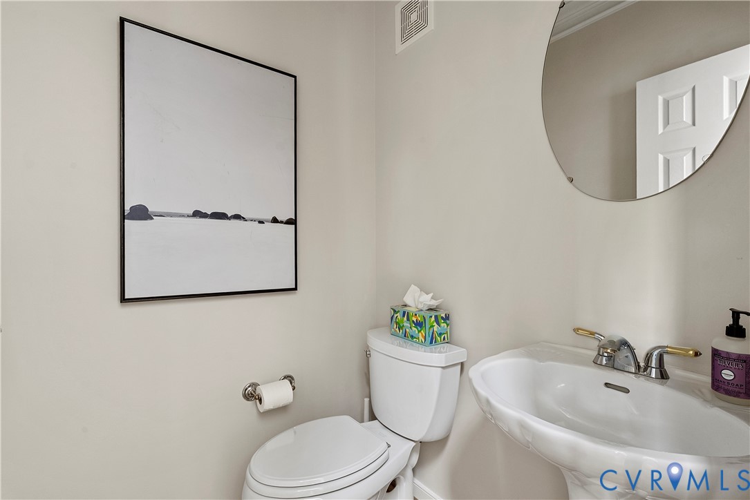 10513 Greyhawk Ct