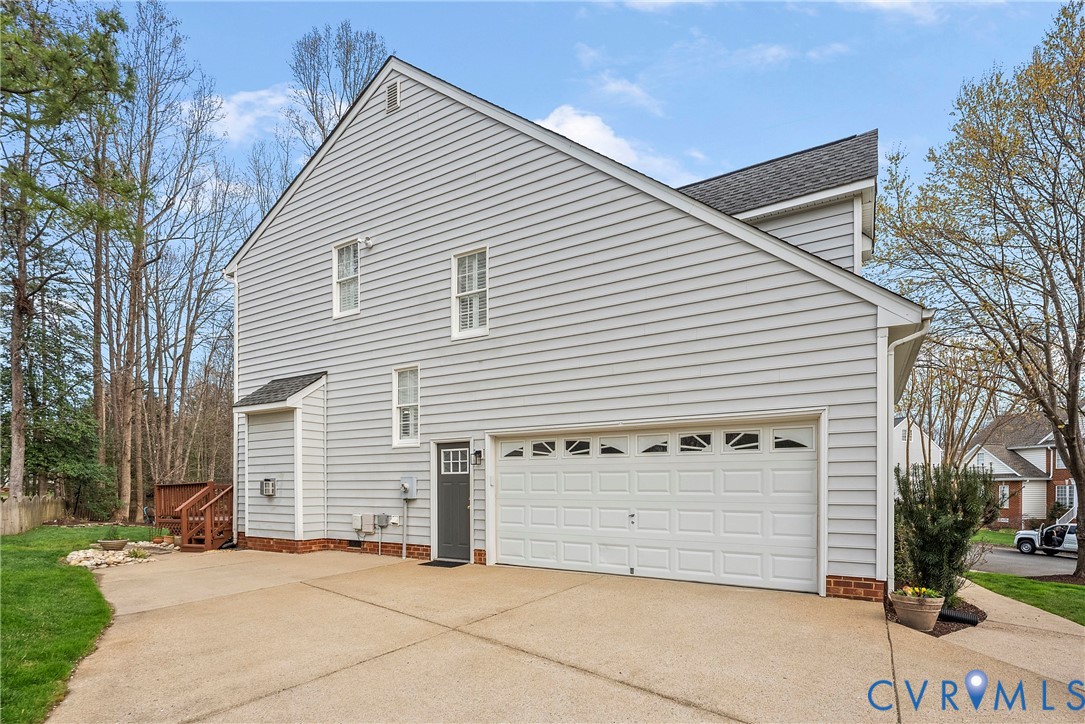 10513 Greyhawk Ct