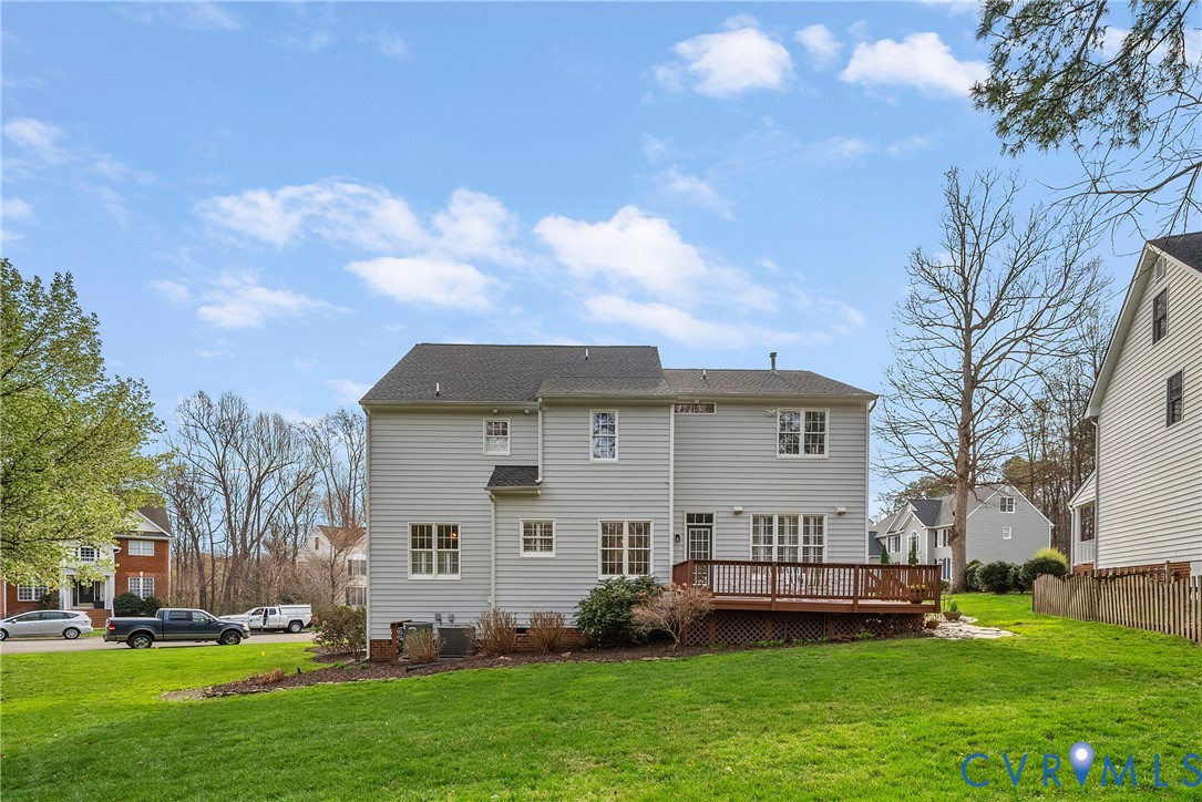 10513 Greyhawk Ct