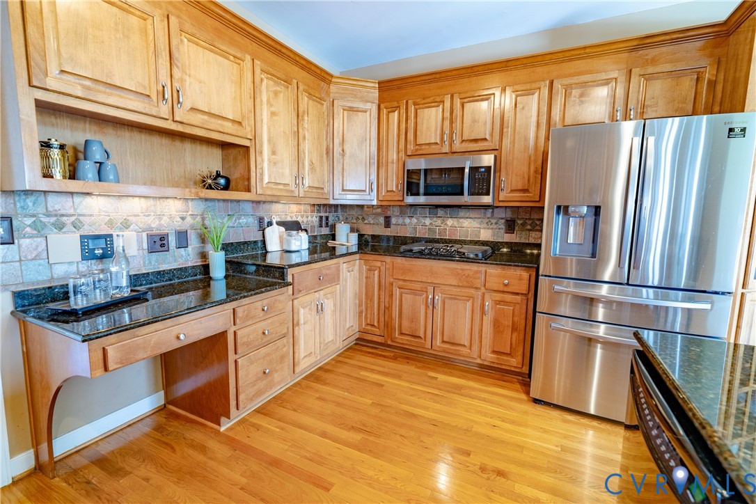 4111 Rockridge Pl