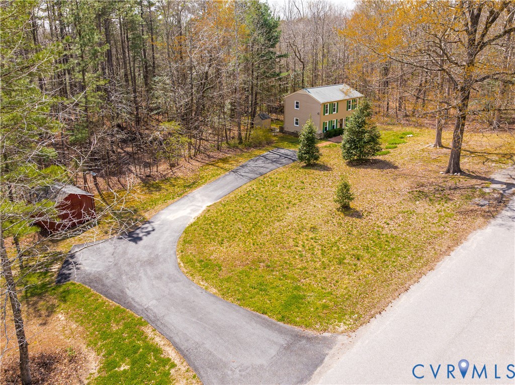 501 Rustic Dr