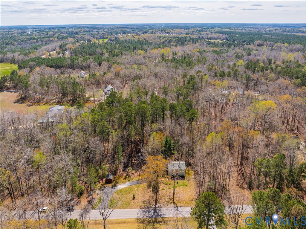 501 Rustic Dr